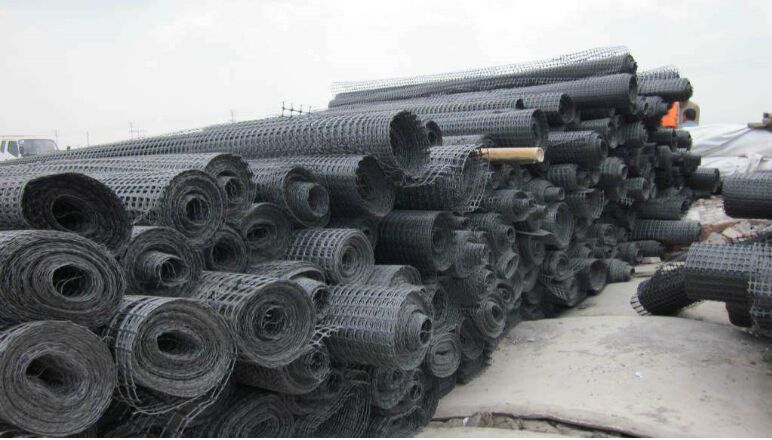 双向土工格栅施工现场